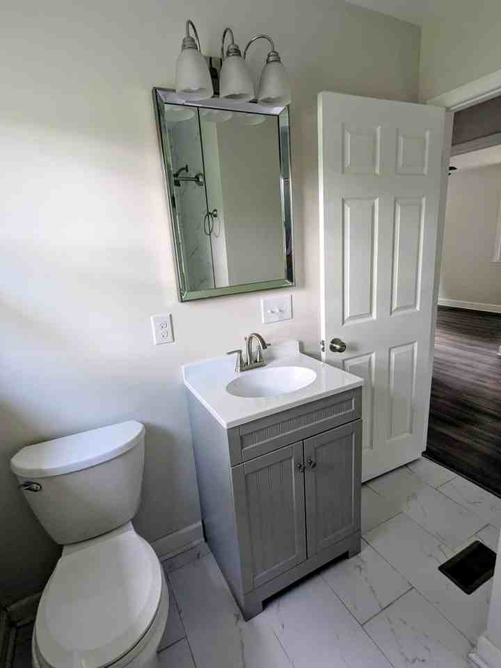 940 Colfax Dr #1 - Photo 5 of 11