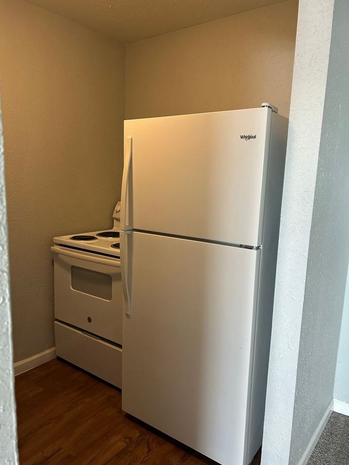 403-409 Park St. Springdale - Photo 5 of 30
