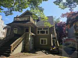 featured image of 2054 Trafalgar Street