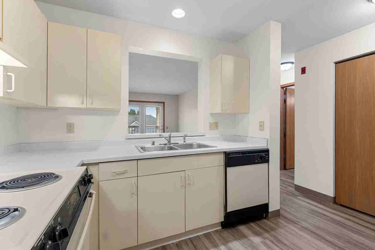 1085 Jaystone Terrace - Photo 5 of 50