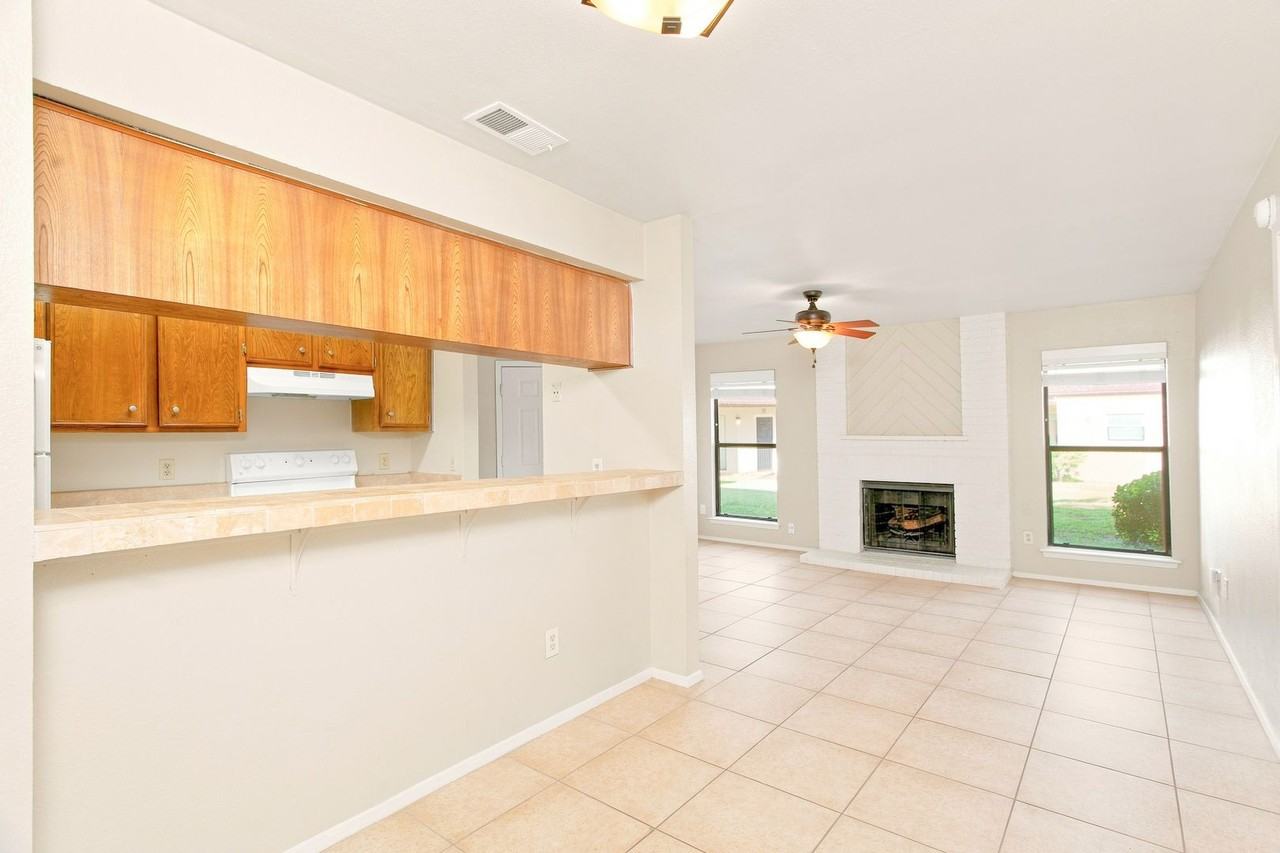 10616 Mellow Mdws #10A - Photo 5 of 15