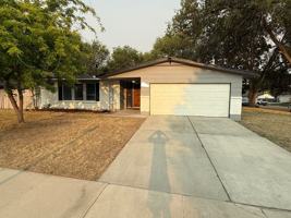 featured image of 750 S Queens Guard Way