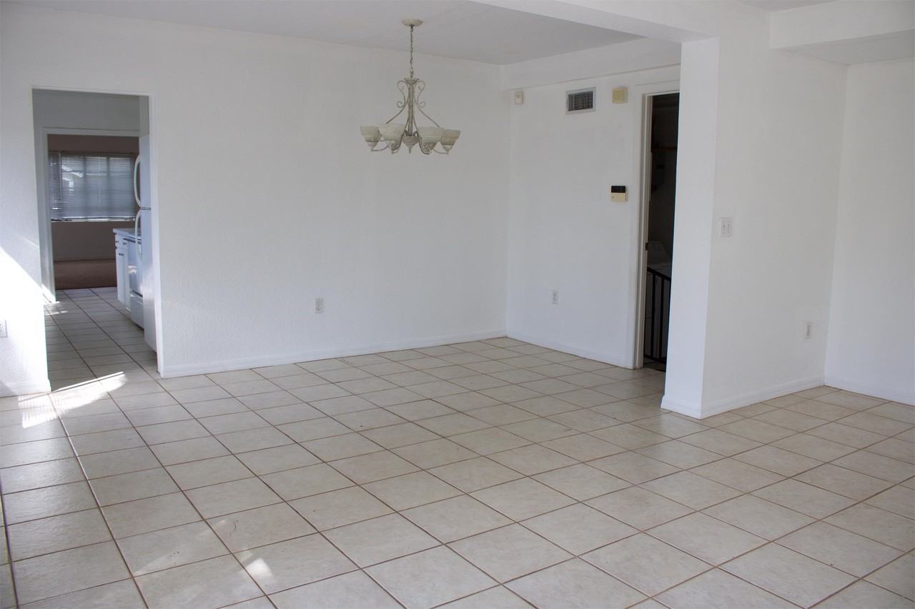 620 Sheridan Blvd #1 - Photo 2 of 9