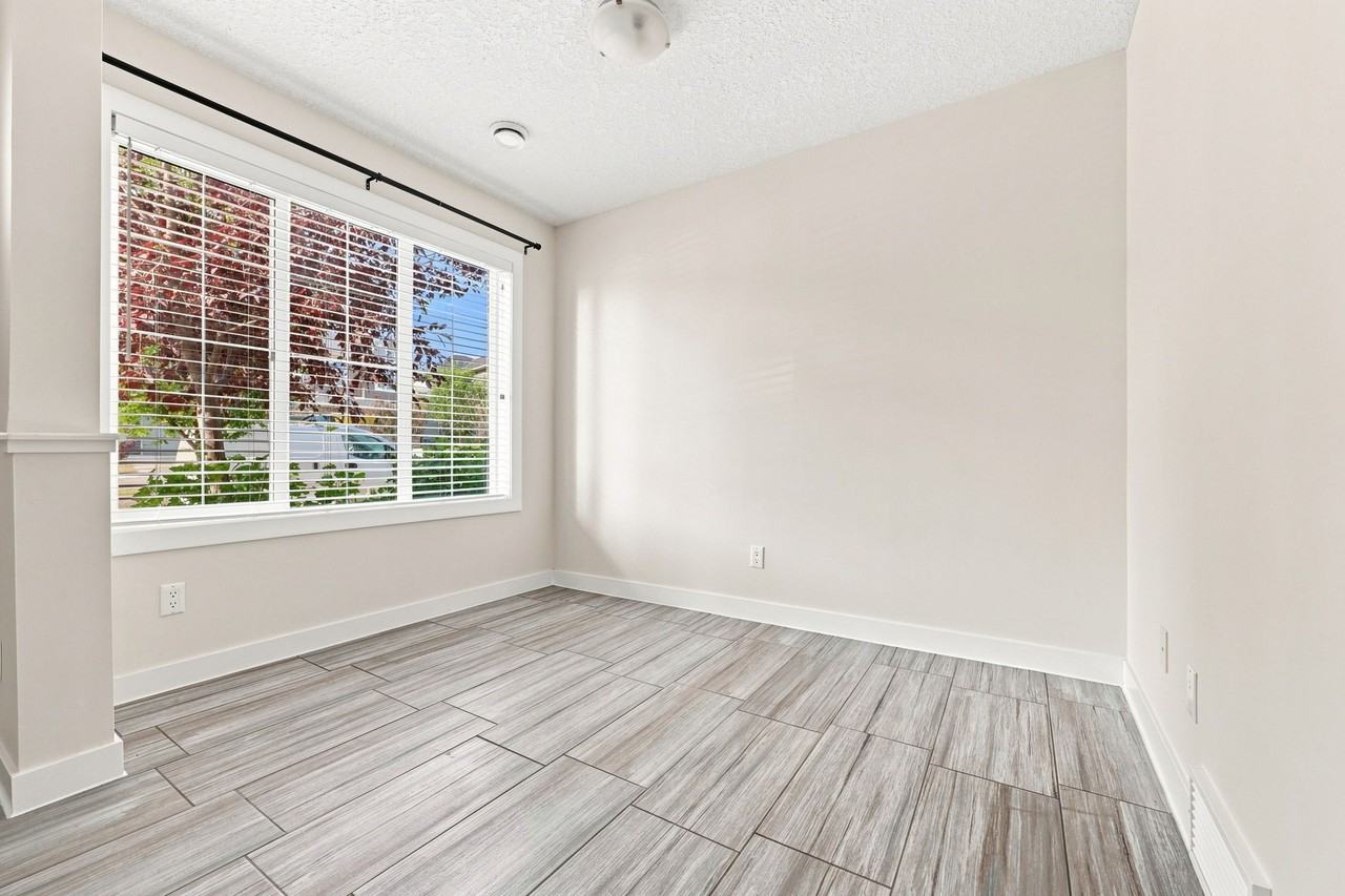 434 Nolan Hill Blvd Nw - Photo 4 of 20