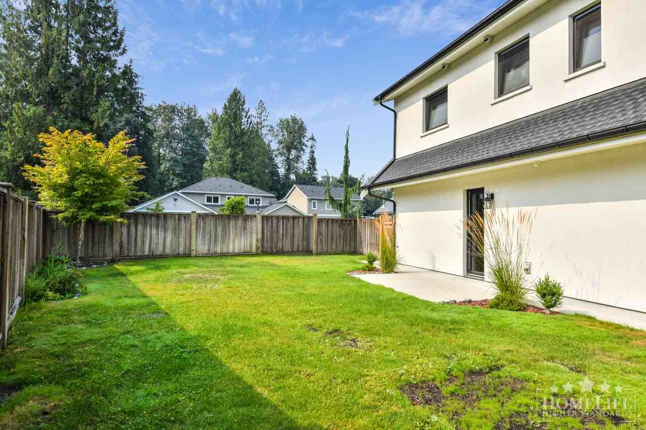 7450 228 St - Photo 3 of 16