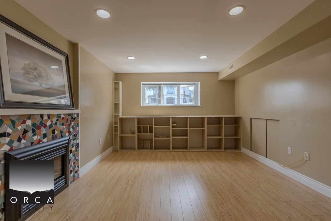 6547 Union St - Photo 5 of 24