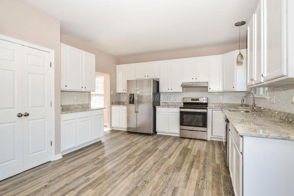 1523 Anchors Way #1 - Photo 4 of 30