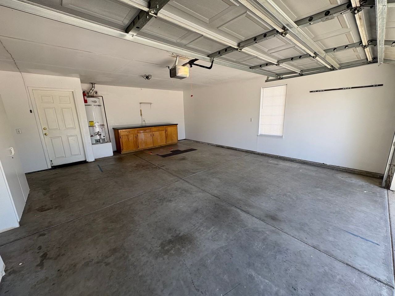 2935 S Aspen St - Photo 4 of 42