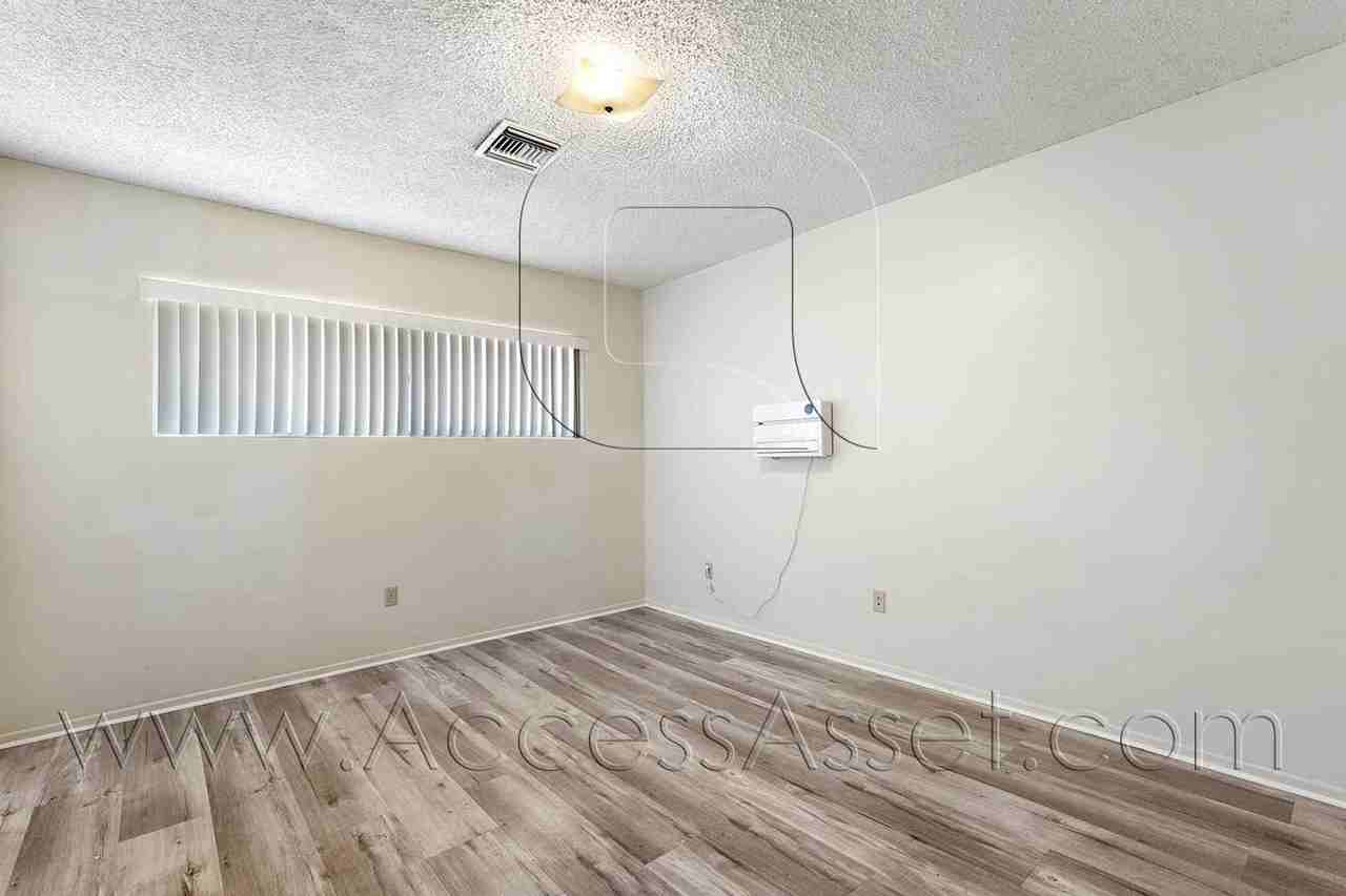 18499 Shay Rd #1 - Photo 7 of 28