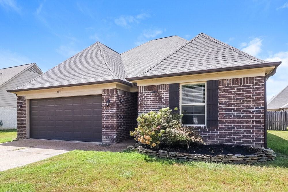 1075 Carib Loop W - Photo 3 of 16