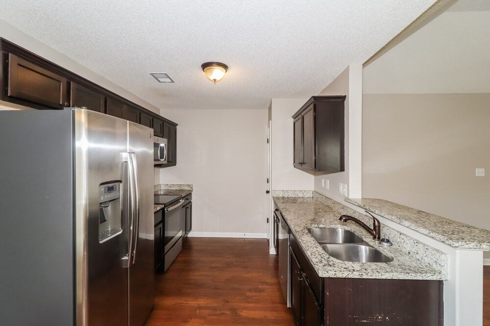 1075 Carib Loop W - Photo 7 of 16