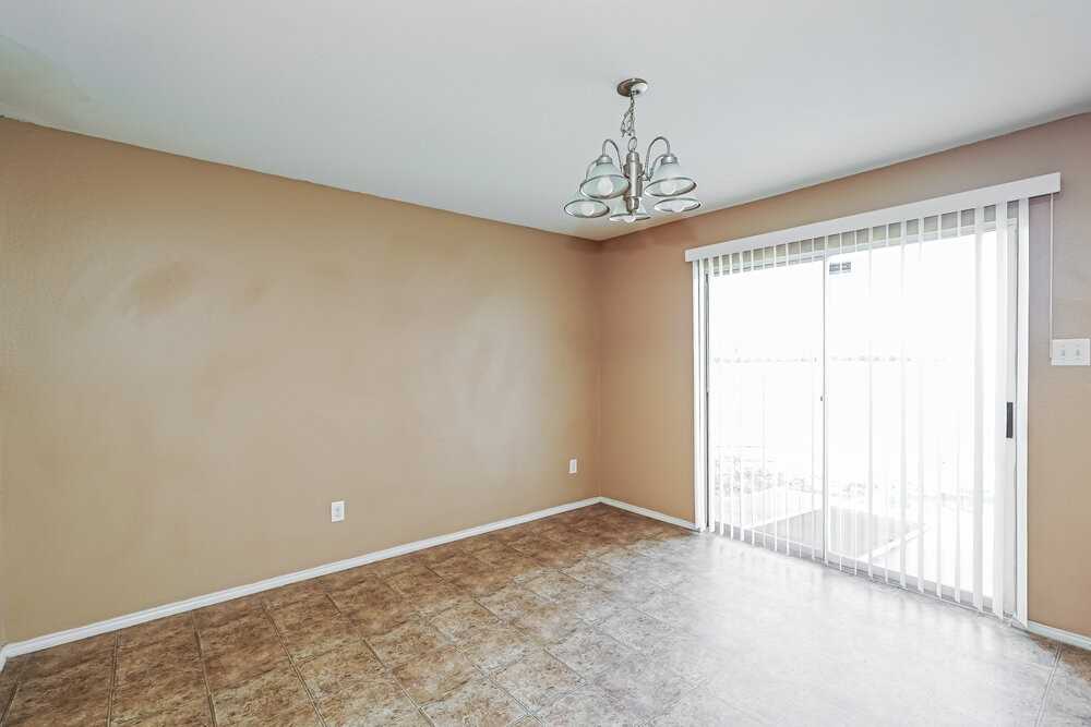 10001 Chrysalis Dr - Photo 7 of 16