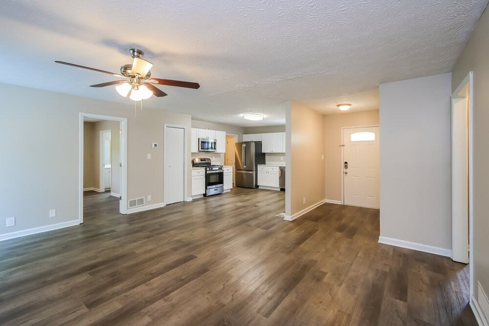 5069 Great Meadows Rd - Photo 4 of 16