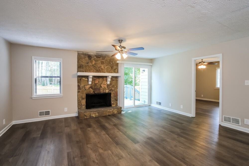 5069 Great Meadows Rd - Photo 6 of 16