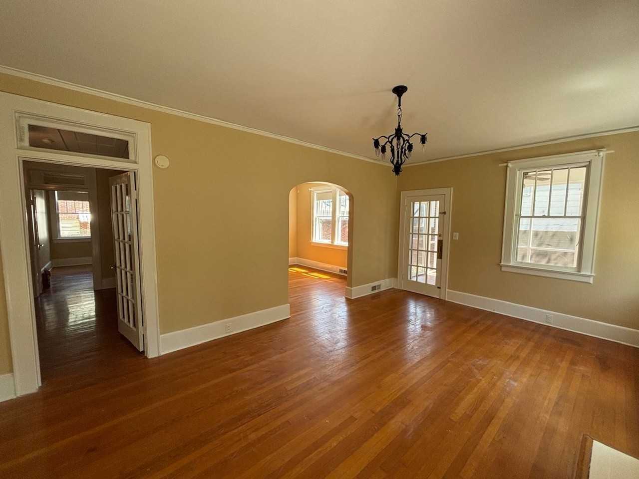 1103A Parkside Dr - Photo 7 of 15