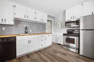 featured image of 3010 Woodbine Pl