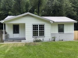 featured image of 3923 Moffett Ct