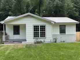 3923 Moffett Ct - Photo 1 of 1