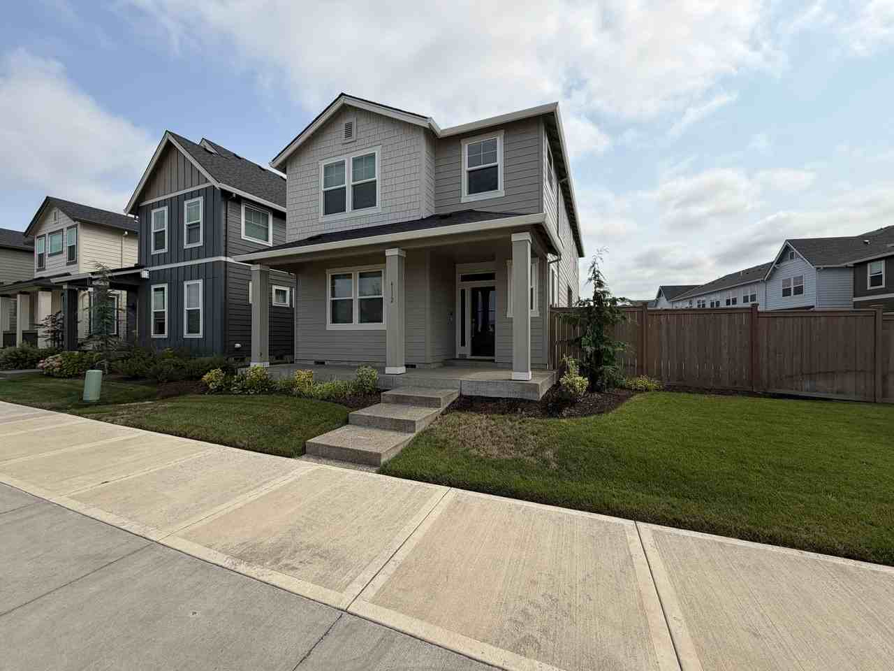 4112 Se 83rd Ave - Photo 2 of 46