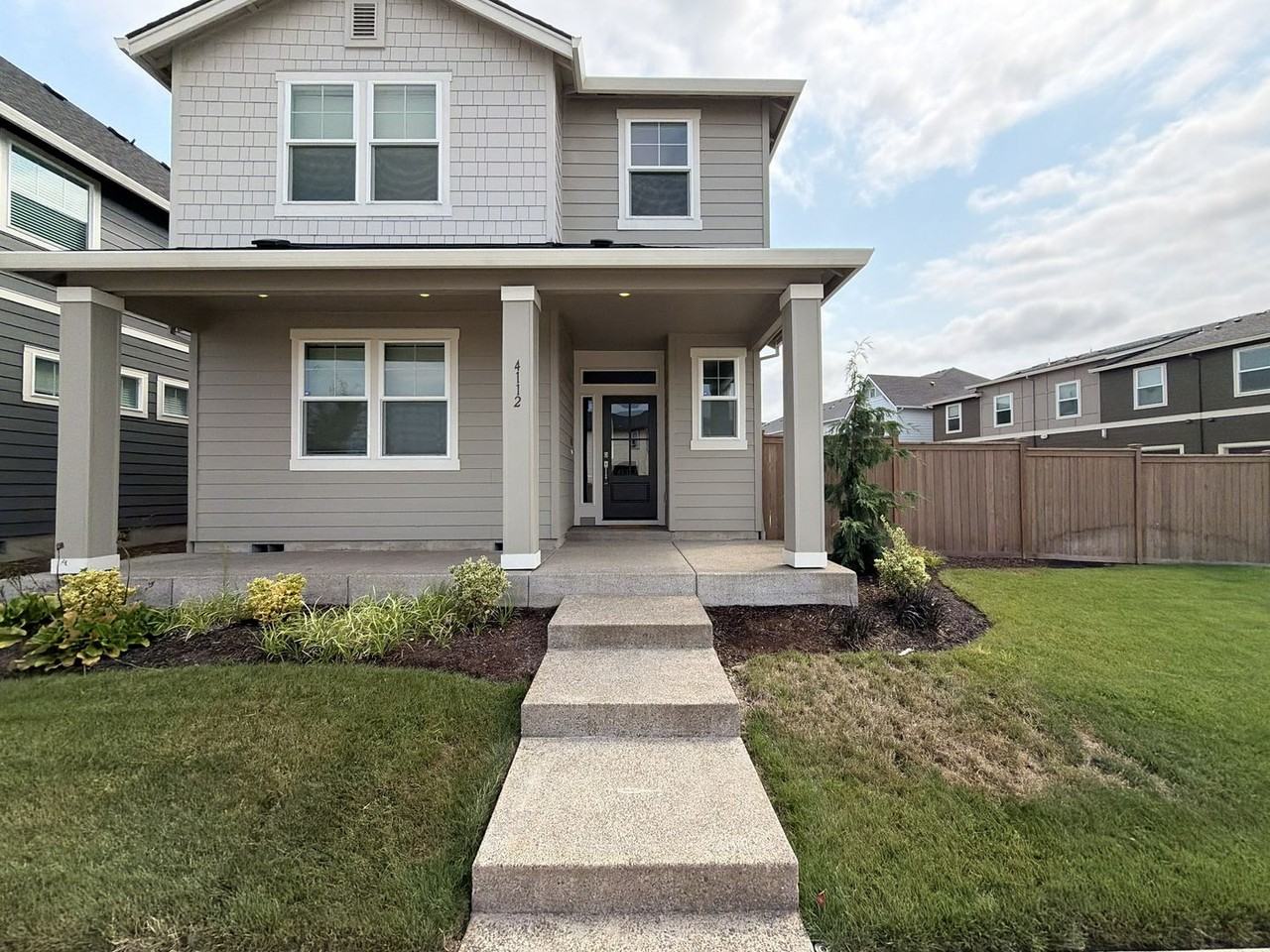 4112 Se 83rd Ave - Photo 3 of 46