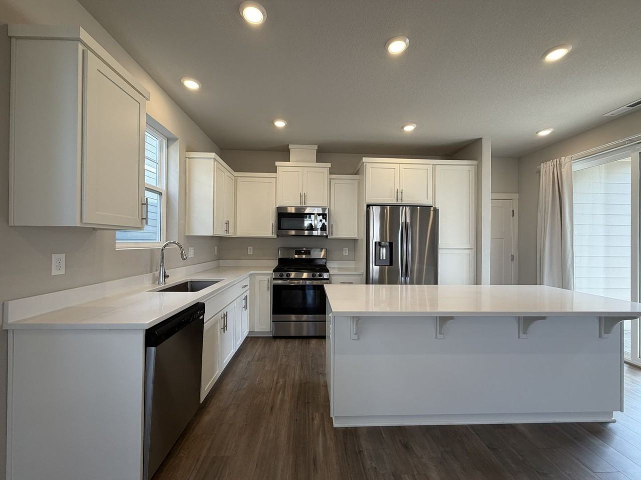 4112 Se 83rd Ave - Photo 6 of 46