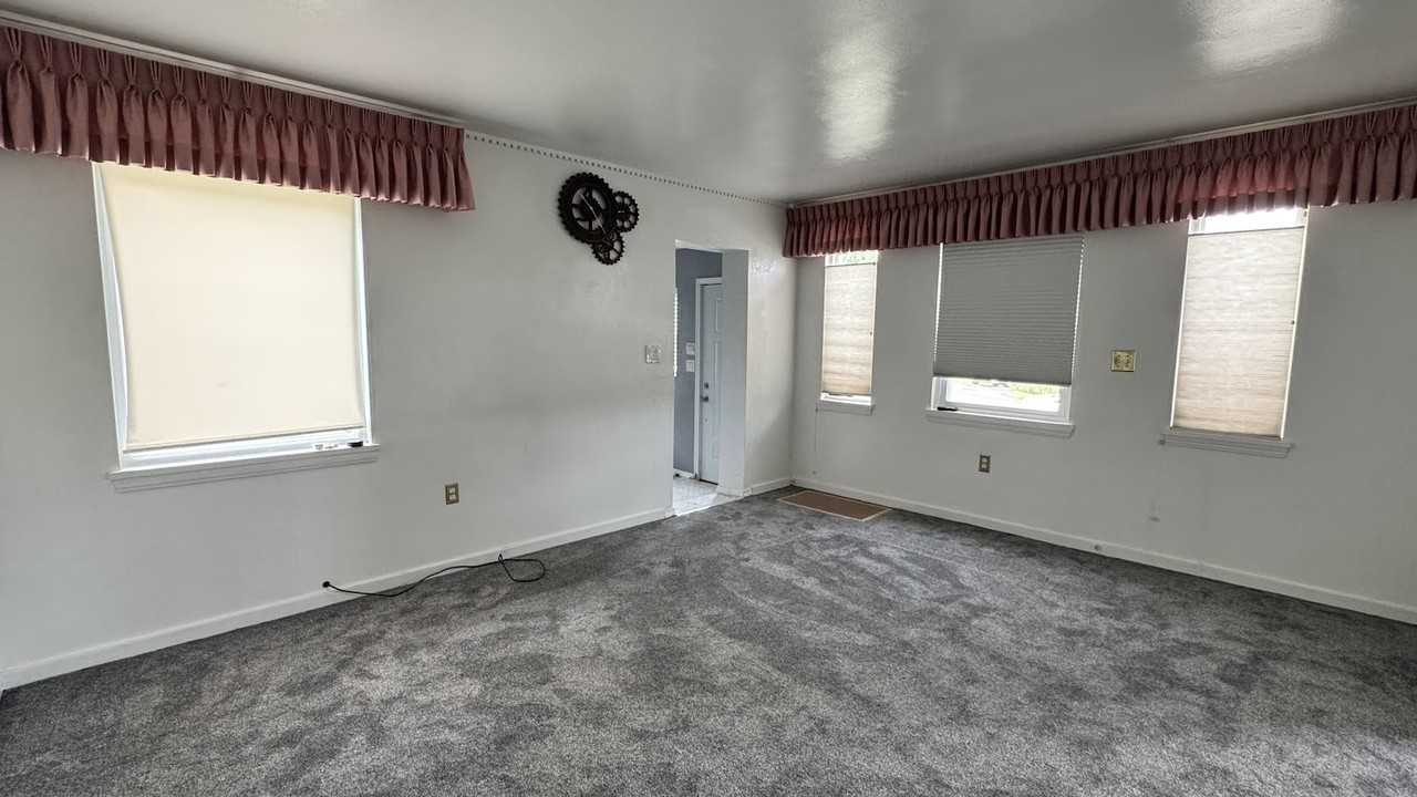 119 Highview Dr #1 - Photo 6 of 12