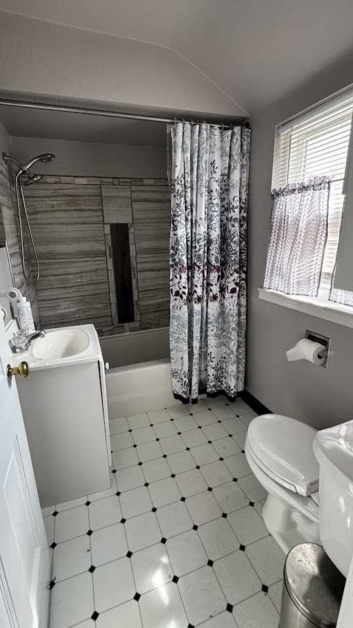 119 Highview Dr #1 - Photo 7 of 12