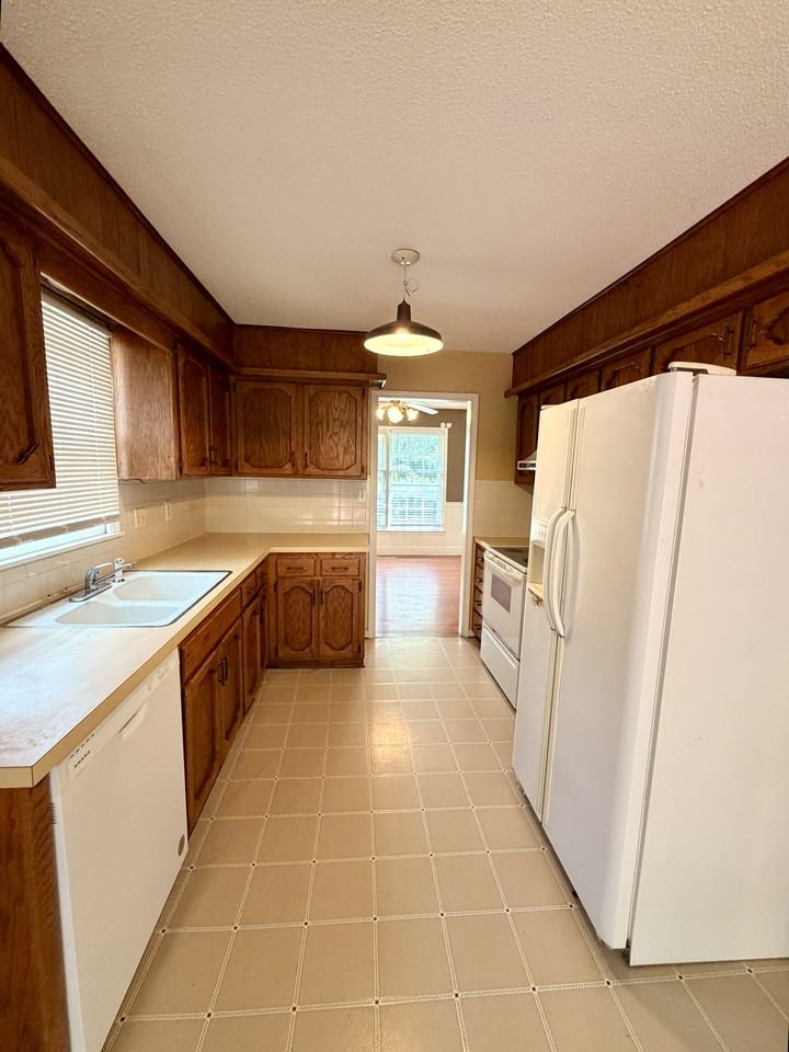 4726 Delmar St #1 - Photo 4 of 21