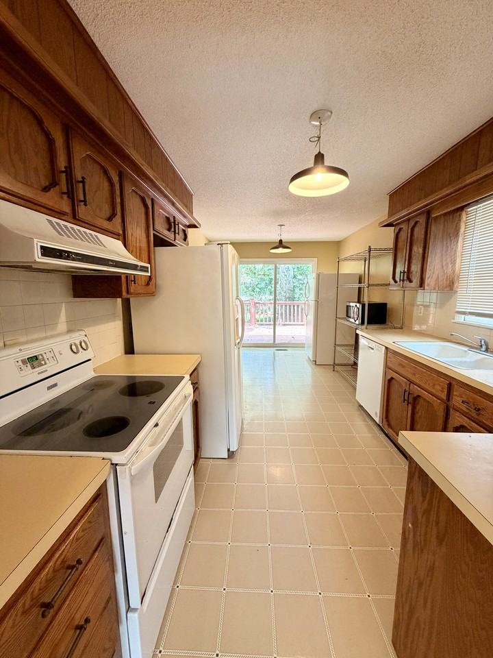 4726 Delmar St #1 - Photo 5 of 21