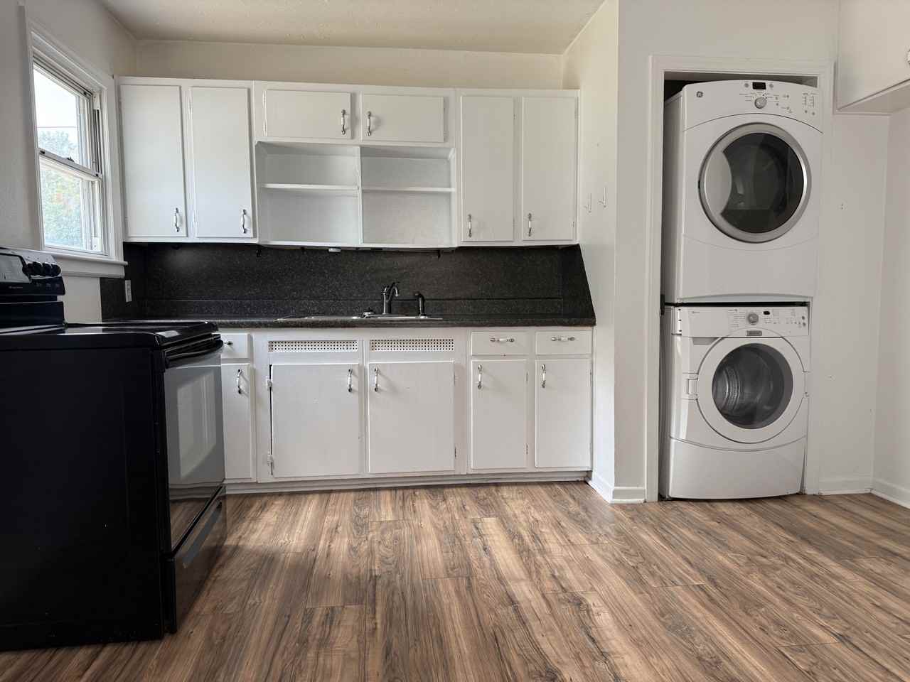 631 Villa Dr #1 - Photo 6 of 13