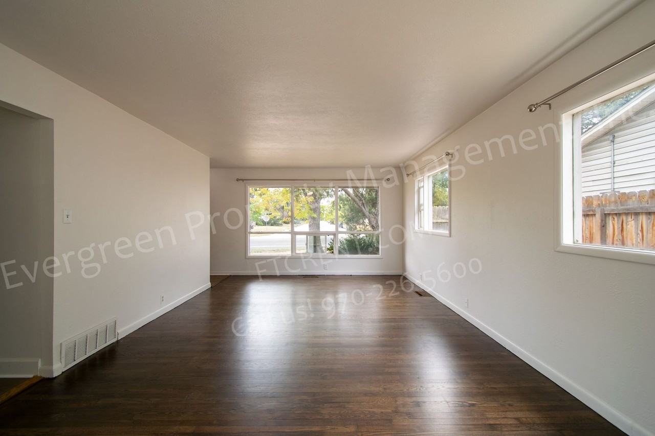 1912 W Elizabeth St - Photo 4 of 29