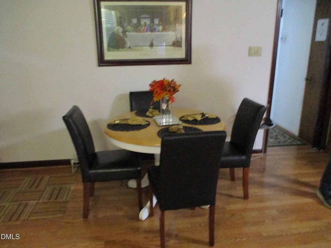 729 Ravel St - Photo 5 of 12