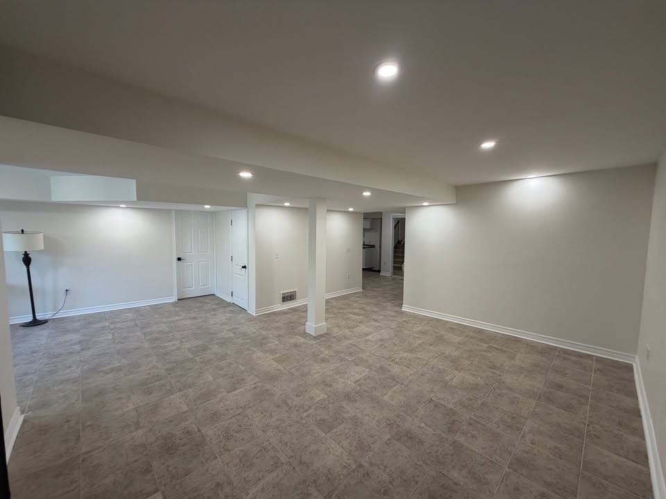 179 Fallingbrook Street - Photo 4 of 18
