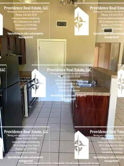 208 Standifer Ave #1 - Photo 4 of 11