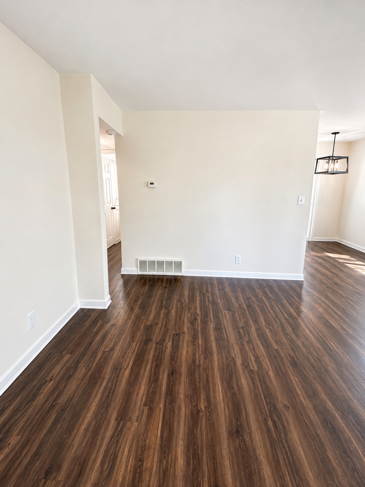2100 Murray Ave #8 - Photo 2 of 9