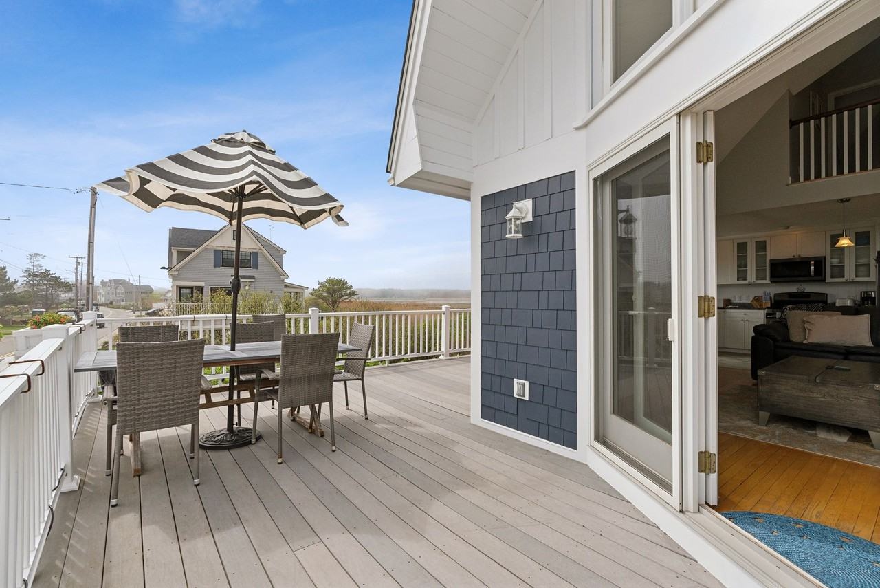 572 Ocean Ave #1 - Photo 7 of 50