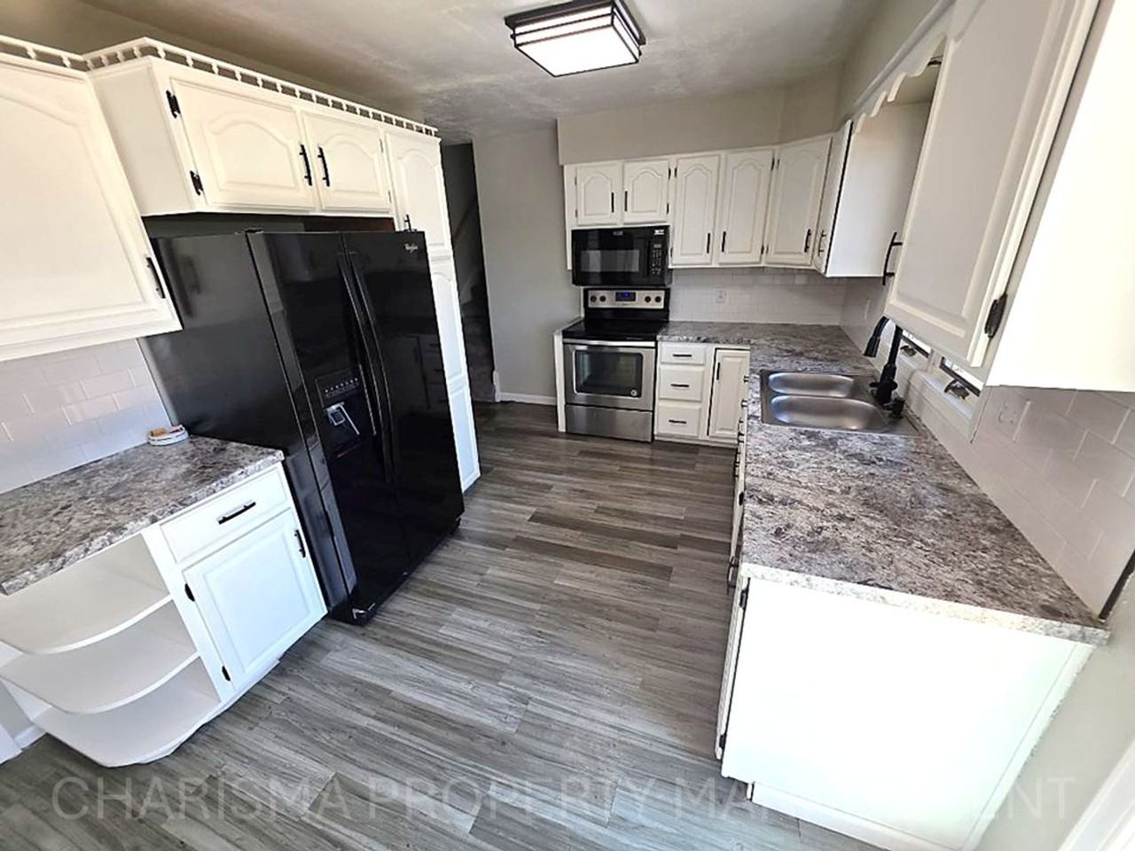 913 E Pam Rd - Photo 7 of 21