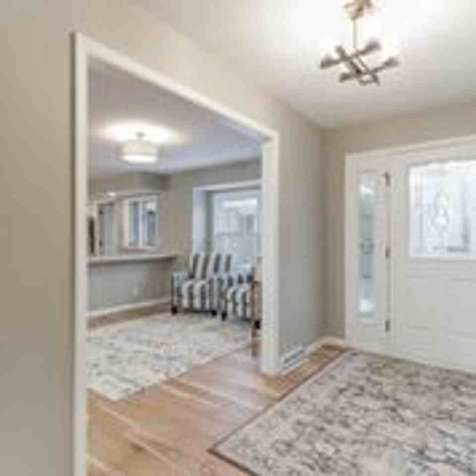 1510 Woodrail Ave - Photo 3 of 50