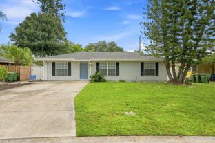 2953 Oak St - Photo 1 of 1