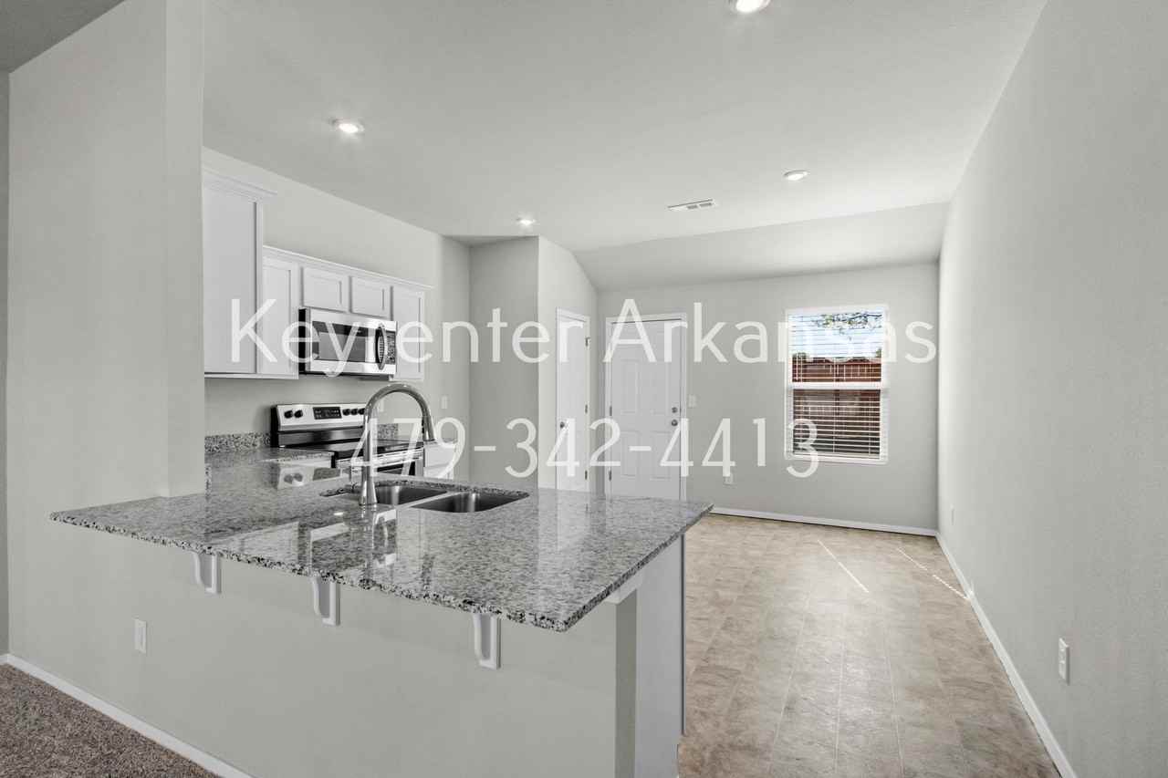 801 Belhaven Rd - Photo 7 of 30