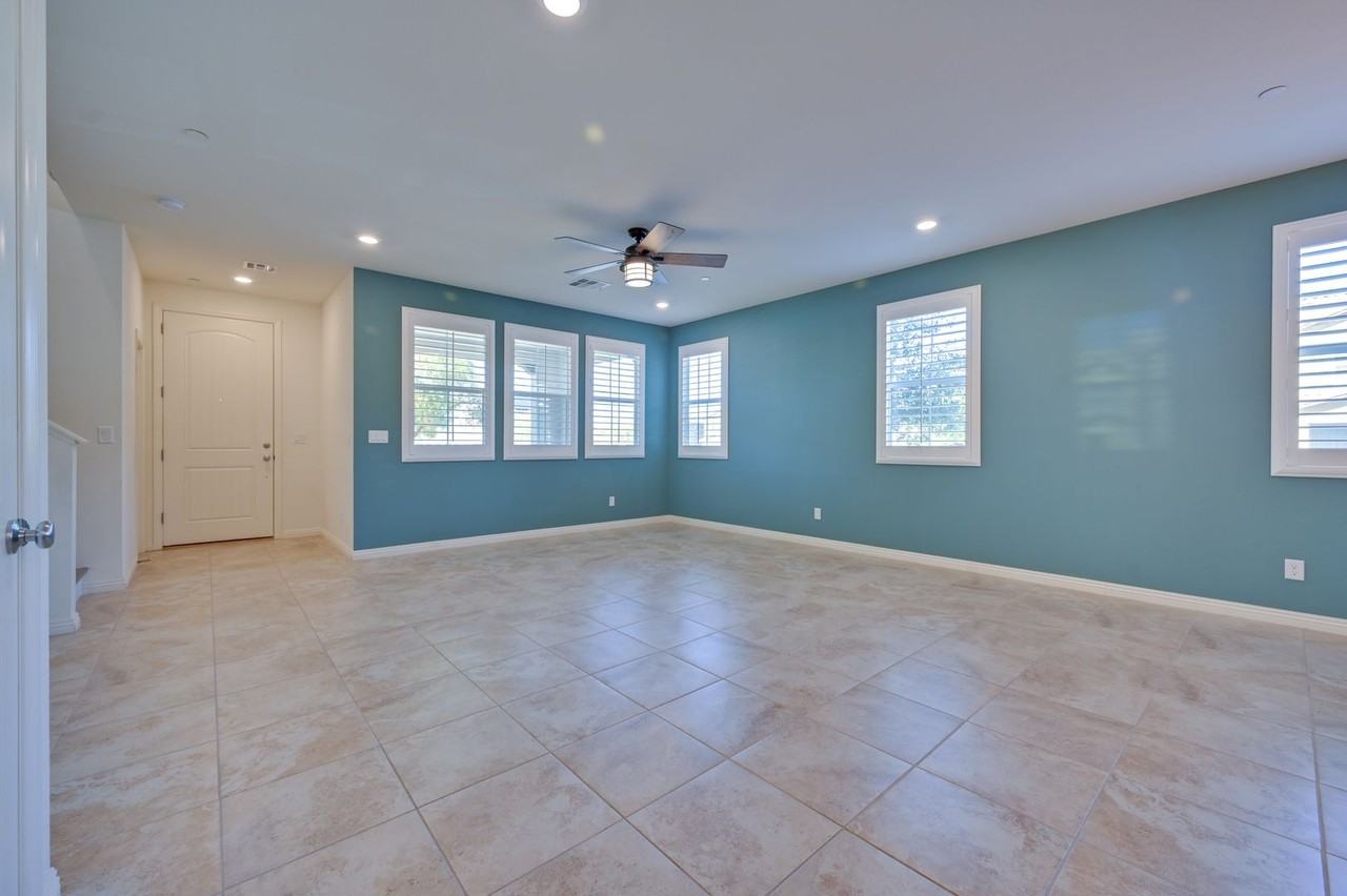2983 Duverney Ave - Photo 6 of 50