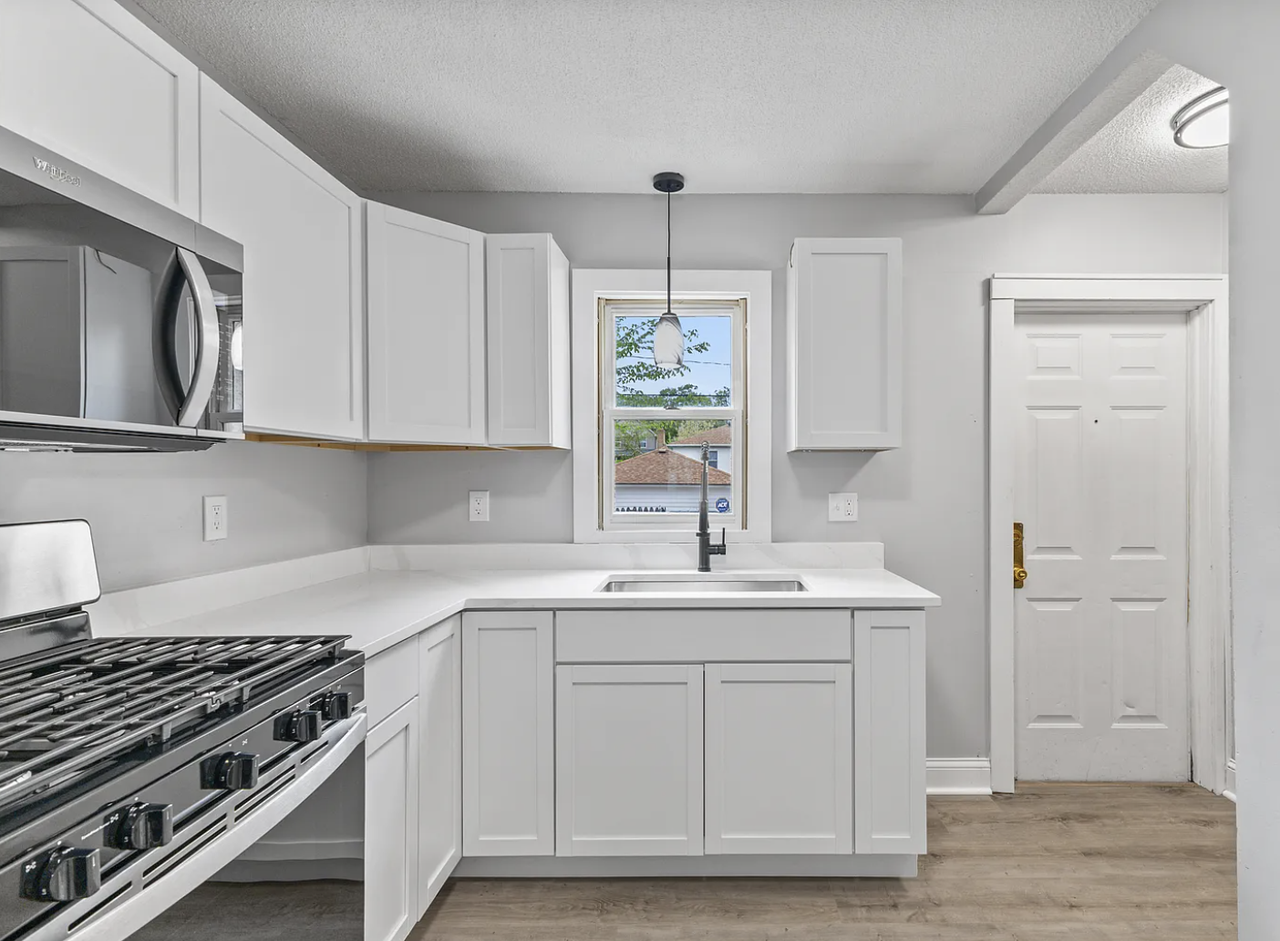 2915 Logan Ave N #0 - Photo 6 of 18