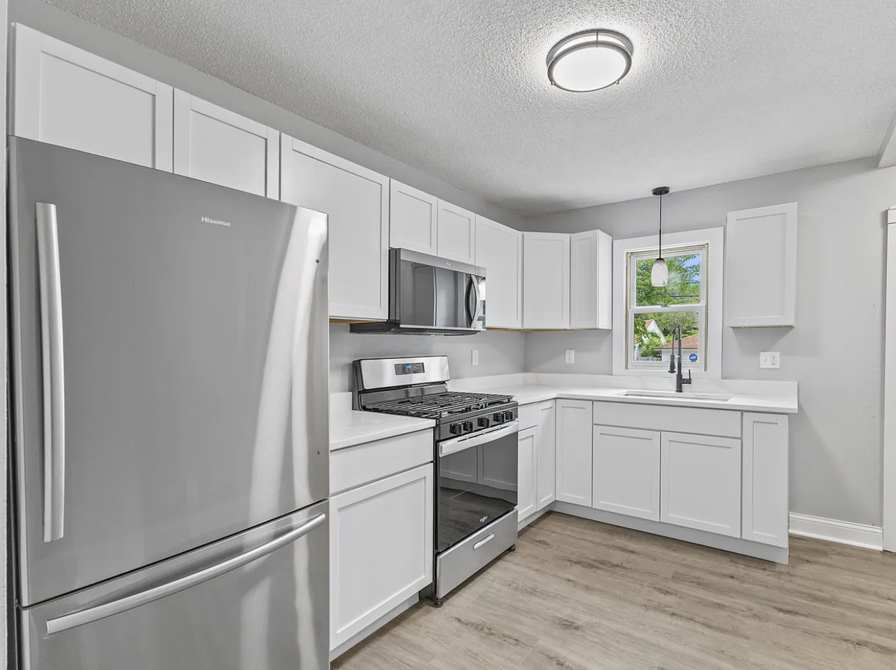 2915 Logan Ave N #0 - Photo 7 of 18