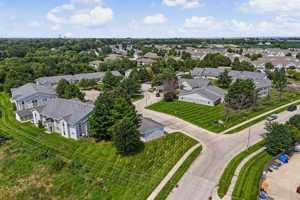 featured image of 2000 Meadow Chase Ln