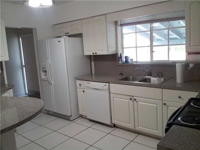 1081 NE 176th Terrace - Photo 3 of 7