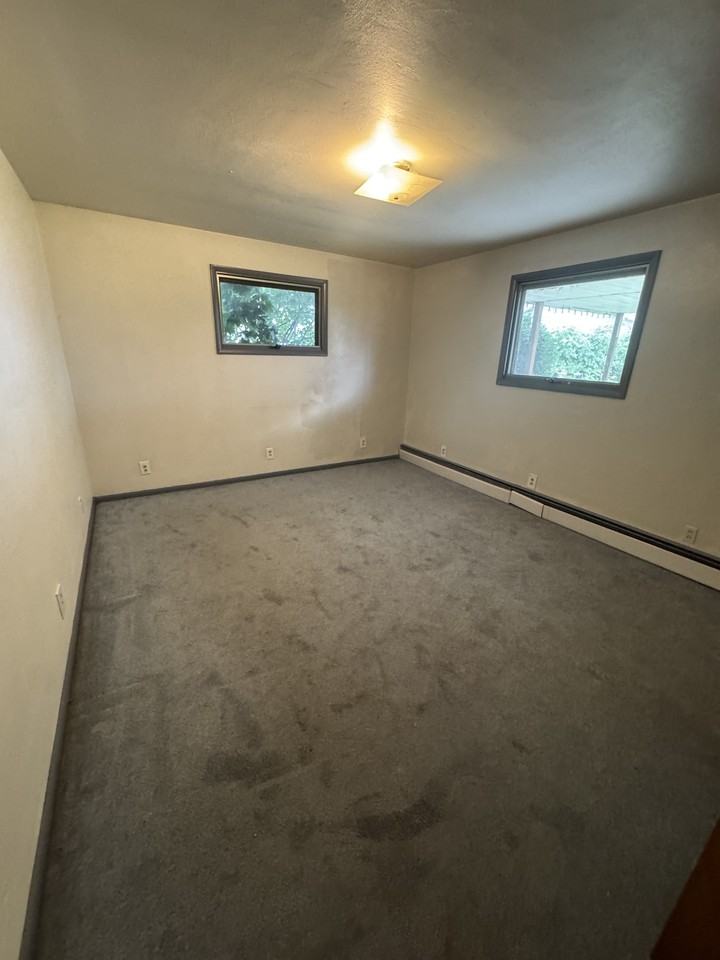 420 Duncan Ave #1 - Photo 5 of 6
