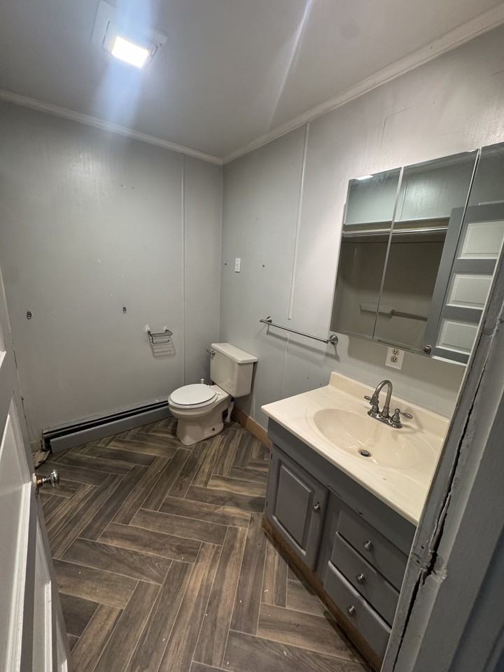 420 Duncan Ave #1 - Photo 6 of 6