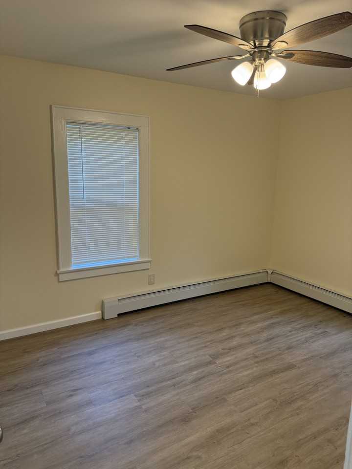 168 Lowell Ave #1 - Photo 4 of 9