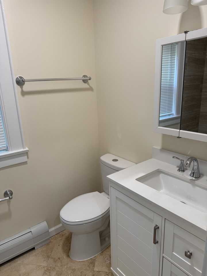 168 Lowell Ave #1 - Photo 6 of 9
