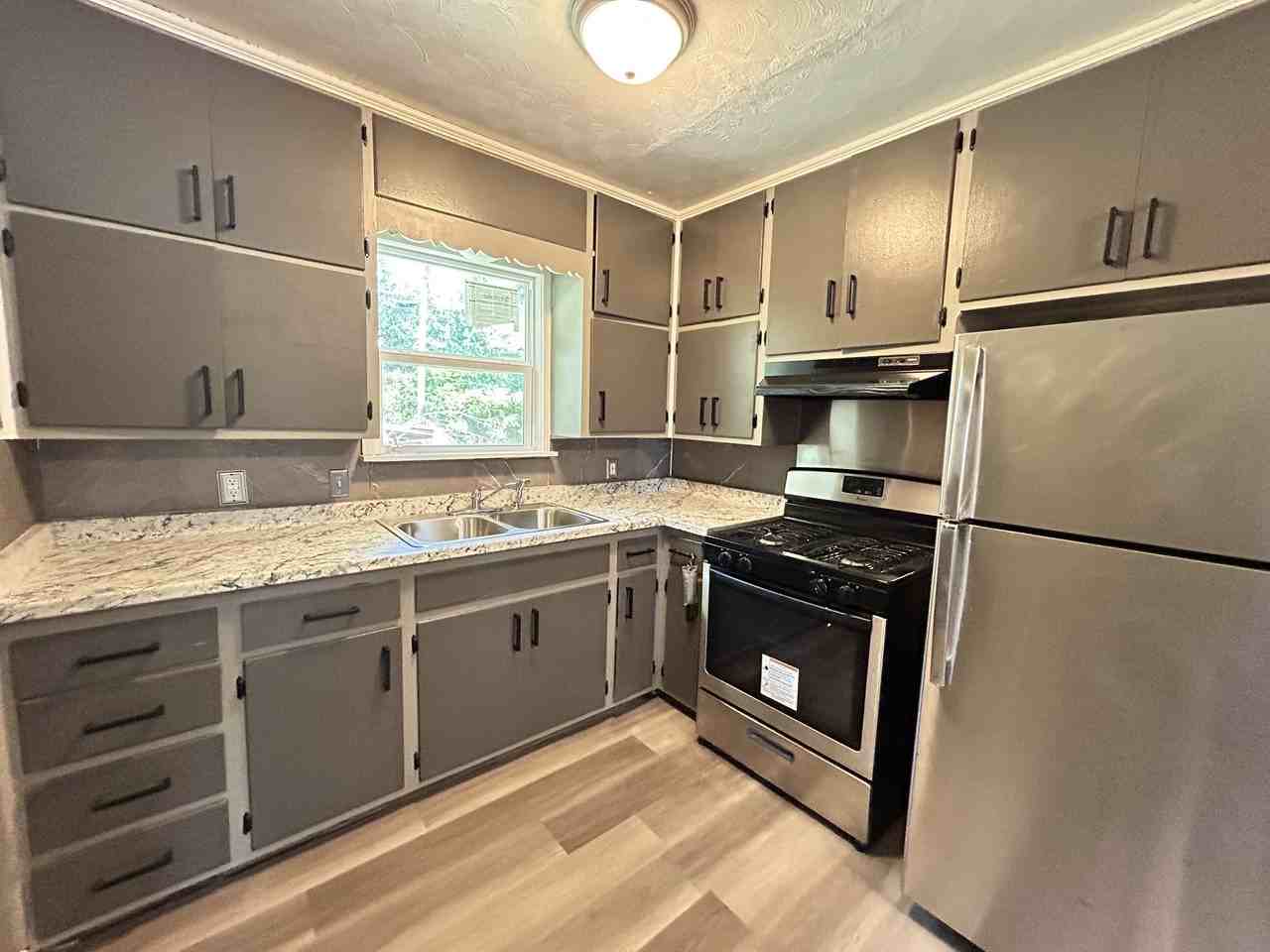 2805 Belmoor Dr #1 - Photo 7 of 15